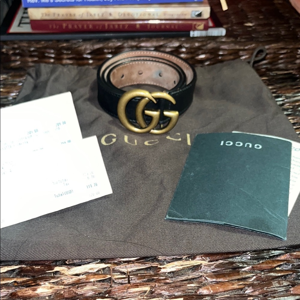 Gucci Black and Gold Belt with Iconic GG Buckle (Boys) - Picture 2 of 7
